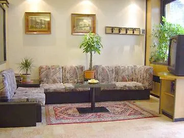 アドラー ホテル 3*